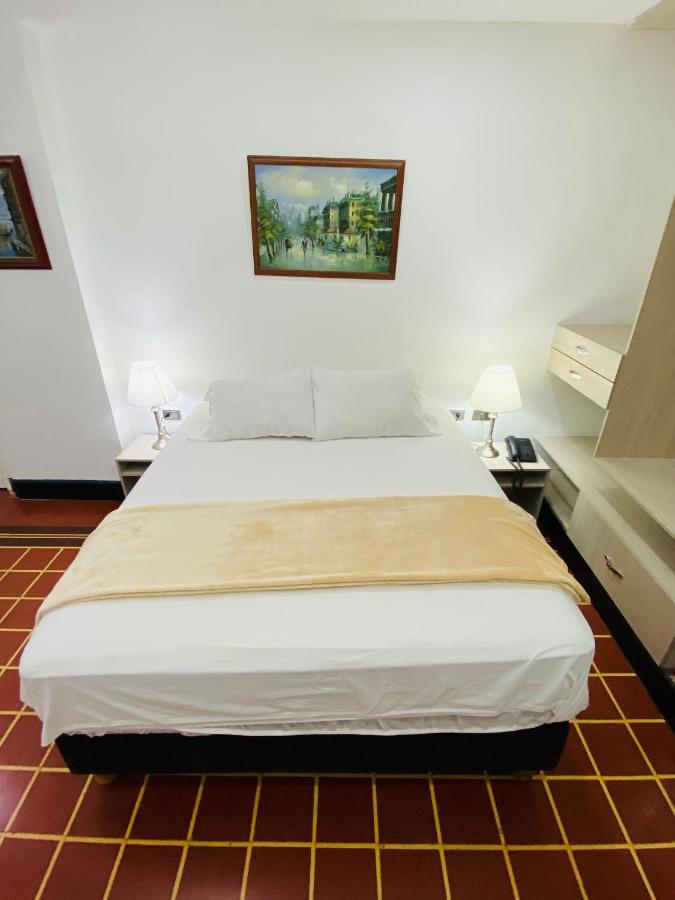 Hotel Casa Colonial Баранкила Екстериор снимка