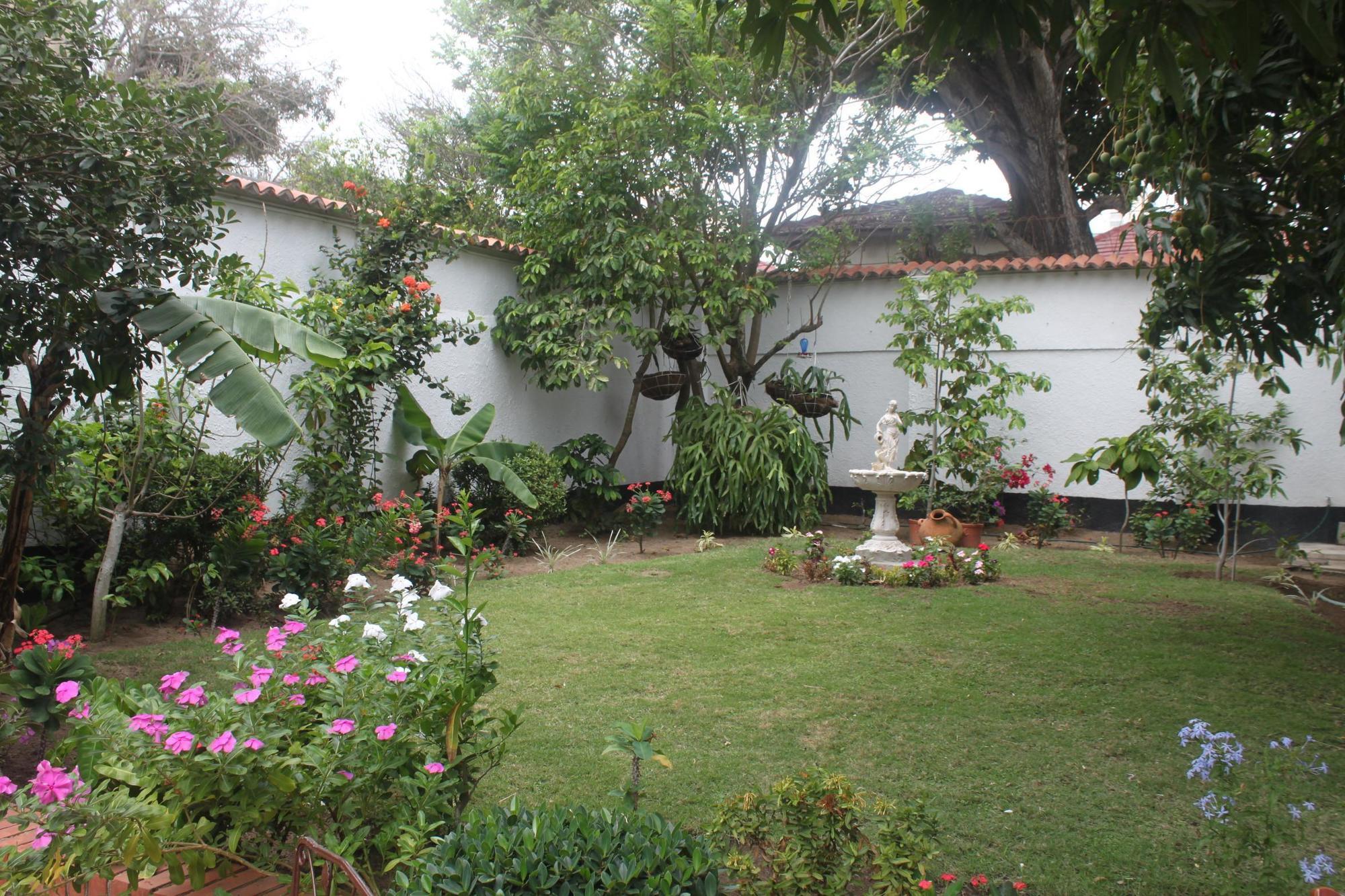 Hotel Casa Colonial Баранкила Екстериор снимка